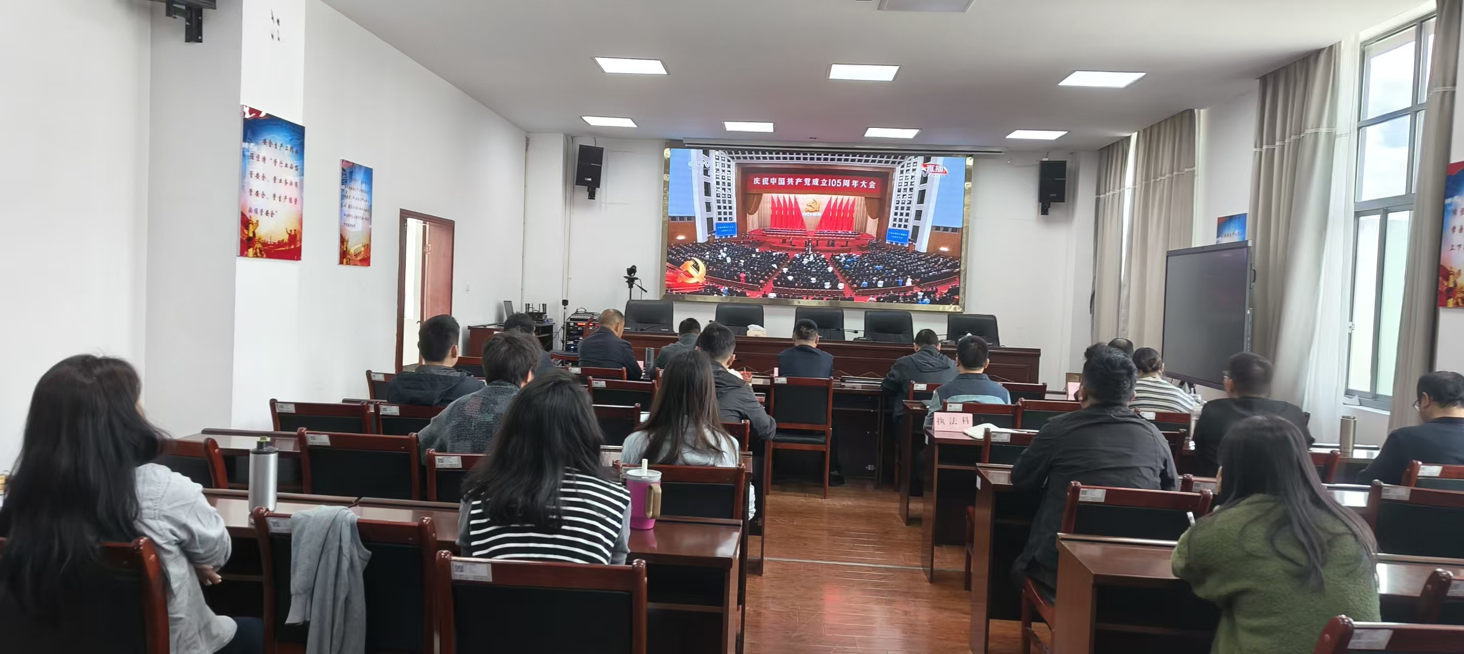 图片1 图片1